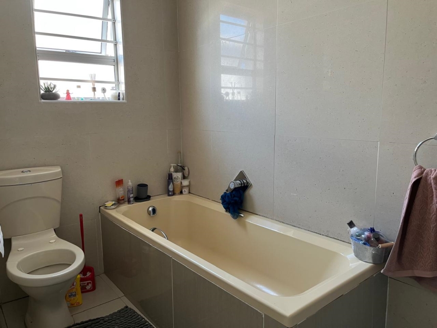  Bedroom Property for Sale in Parow Western Cape